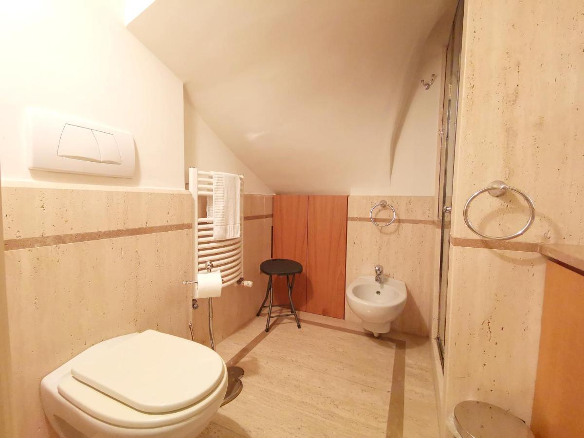Scesa San Michele Lägenhet Bari Exteriör bild